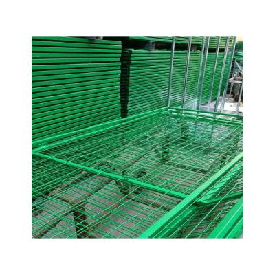 China Easily Assembled High Quality Exterior Galvanized PVC Coated Panel Welded Wire Mesh Fence For Solar Panel for sale