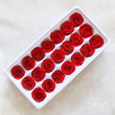 China Natural Fresh Rose With Stem B Grade Natural Immortal Eternal Bouquet Floral Valentine's Day Gifts 21pcs Rose Head Preserved Everlasting Flower Rose DIY for sale