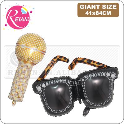 China Toy Microphone Glasses Foil Balloons Birthday Baby Shower Wedding Bar Singing Party Promotional Decorations Foil Balloons Kids Baby Toys for sale