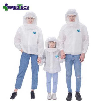 China Comfortable to wear and has good air permeability Displacement Fly Hazmat Disposable Hazmat-Suit Coverall PPE Set Suit Prevent Droplet Infection for sale