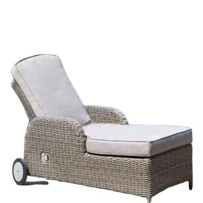 China New Style All Weather Resistant High Quality Rattan Recliner Chaise Double Sun Gray Rattan Outdoor Lounge for sale