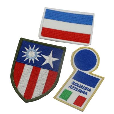 China 3D Souvenir Custom Cheap Iron On Country Flag Embroidery Patch for sale