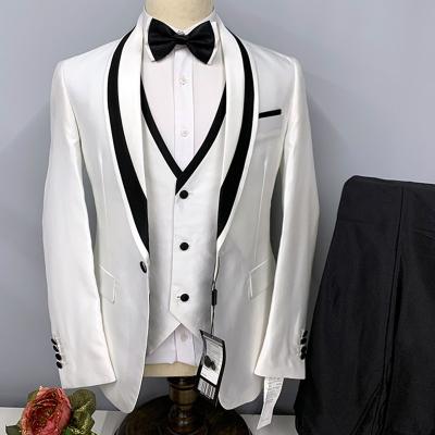 China Breathable Spring Autumn Black Wedding Slim Fit 3 Pieces Mens Suits Groomsmen Edge Lapel Blazer Party Dinner Dress Suit Homme 2022 for sale