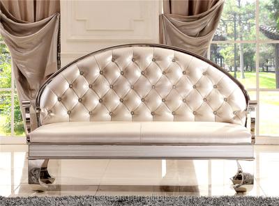 China Scenographies of Chesterfield SOFA Wedding Love Seat Sofa with Metal Sofa Leg for sale