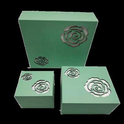 Cina Logo Shell Green Envelop Luxury Customized Packaging Black Travel Soft Foam Kraft Paper Girls Leather Jewellery Boxes in vendita