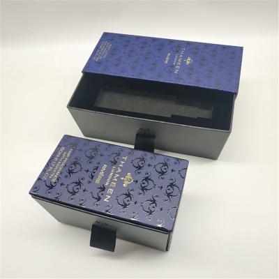 China Small Lash Jewelry Cosmetic Round Packing Boxing Cardboard Paper Wedding Gift Box Packaging With Ribbon en venta