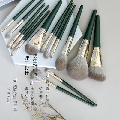 China Top Sales Flat Brush Makeup Brush Set 14 Pcs Premium Synthetic Brush Blending Face Powder Foundation Blush Concealers Makeup Brush Set for sale