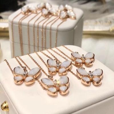 China Wholesale Hiphop Factory Price Butterfly Shell Diamond Trending Jewelry 18k Gold Silver Butterfly Charm Necklace for sale