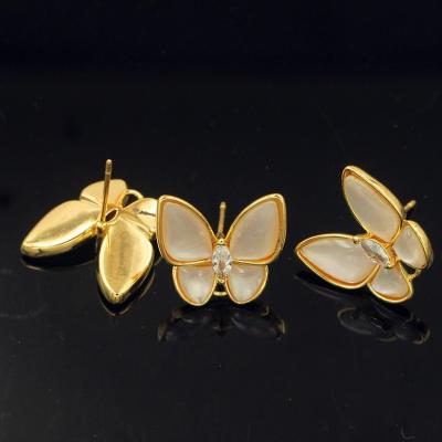 China CLASSIC Cheap Price Freshwater Pearl Butterfly Shaped White Little Girl Shell Butterfly Stud Earrings For Dangling Stud Earrings for sale