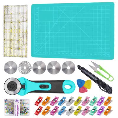 China Hot Sales 5 Blades, Cloth A3 Cutting Mat, Acrylic Ruler and Spare Loom Cuts 45mm Rotary Cutter A3 Quilting Set for sale