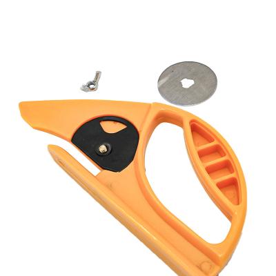 China Portable Safety Snap Off 9mm Auto-Retractable Box Opener Sationary Utility Knife for sale