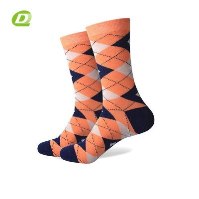 China Viable Mens Dress DQ-B215 Pink Argyle Socks For Men for sale