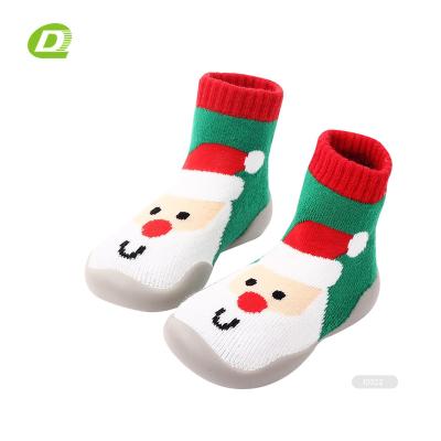 China DQ- I0083 Durable Sole Rubber Socks Sneakers For Kids With Soles for sale