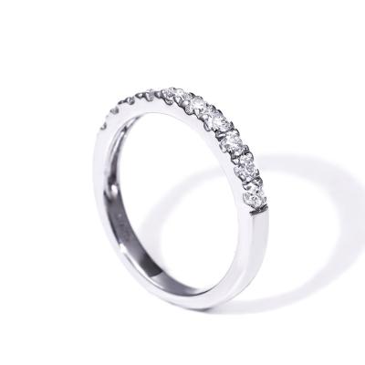 China Fashion CLASSIC Luxury High Quality Jewelry Split Fork Setting Moissanite Diamond Infinity Band Couples Wedding Ring for sale