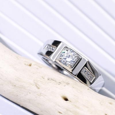 China CLASSIC simple hot sale S925 silver wedding plated sterling diamond rings white gold moissanite ring for men for sale