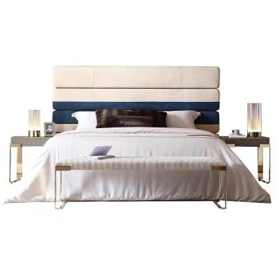 China Modern Bedroom Furniture Modern Italy Style Fabric Double Wooden Super King Size Bed for sale