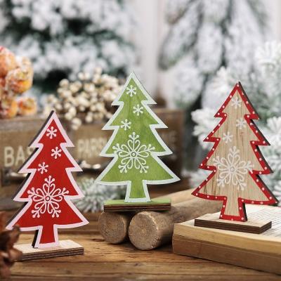 China Cute Boho Christmas Decor Table Ornaments Small Wooden Printed Christmas Tree Decorations Ornament for sale