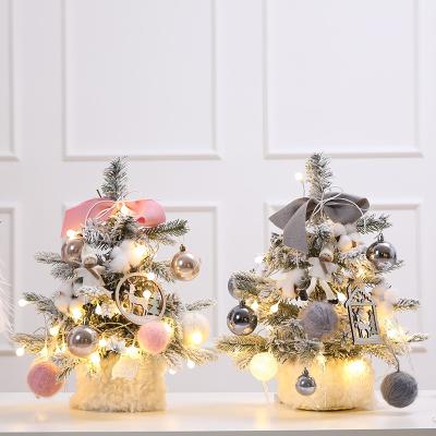 China Plants Pendant Artificial Trees Chirstmas Decor Cartoon Christmas Bow Tie Ornaments Luxury Christmas Gift for sale