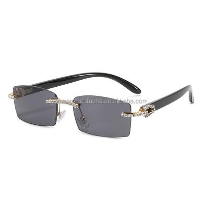 China Fashion sunglasses 2022 new personality diamond-studded sunglasses trend diamond-balanced square lenses for sale