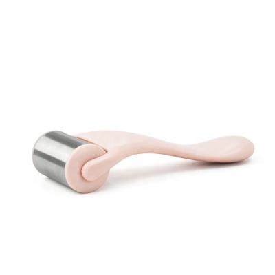 China Cooling Face Stainless Steel Massager Skin Ice Roller For Skin Tighting for sale