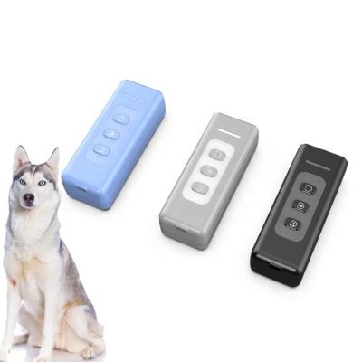 China New Design Viable Ultrasonic Dog Driver Rechargeable Anti Bark Device Sonic Dog Training Barking Control Reflector for sale