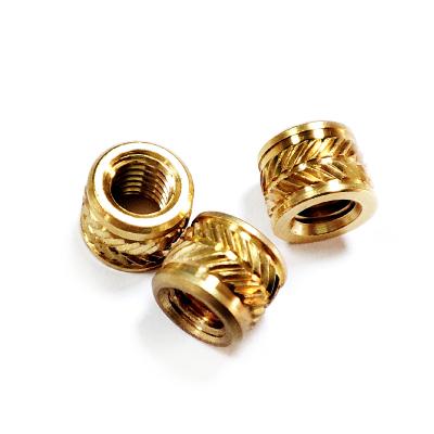 China Heavy Industry M3 M4 M6 Knurled Nut Inserts Heat Staking Threaded Brass Inserts For Plastic for sale