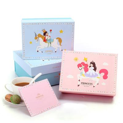 China Handmade Custom Stamp Gold Princess Children Folding Gift Box With Separate Lid for sale