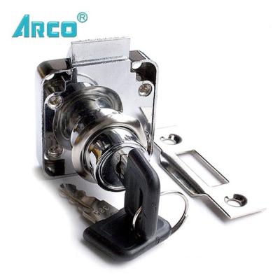 China Square Drawer Lock With Retractable Latch , Zinc Alloy Cylinder Drawer Lock A220-338 for sale