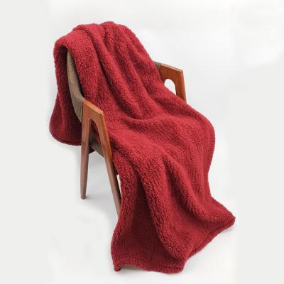 China Microfiber Sherpa Fleece Throw Super Plain And Super Warm Comfortable Fluffy Polyester Blanket For Winter for sale