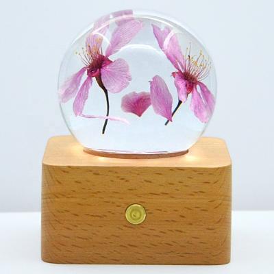 China Beautiful New Design Pretty Cherry Blossom LED Night Light Acrylic Ball Table Lamp With Sakura for sale