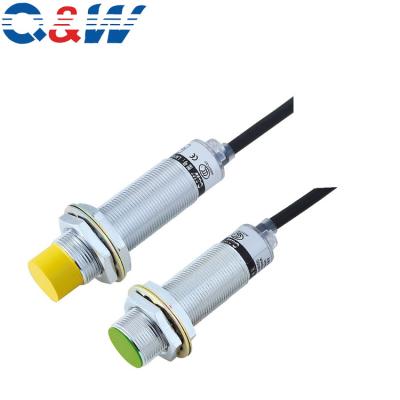 China Q&W M18 8mm non-concise position sensor NO PNP inductive proximity sensor for sale