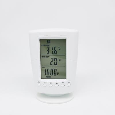 China EUROPEAN CE Certificated French Socket Design Differential Thermostat With Clock Display for sale