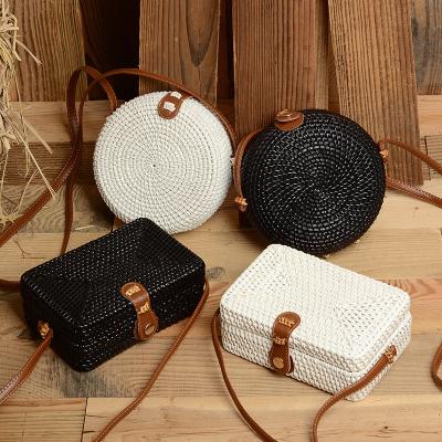 China Boho Handbag Bali Round Rattan Shoulder Bag Wicker Woven Bag Women's Chic Handbag Fashion Wallet Rattan Bag for sale