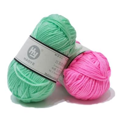 China 100% Acrylic Anti-static Yarn 6 Layer Acrylic Blended Crochet Yarn For Sweater for sale