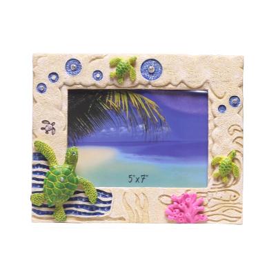 China Handmade Hot Selling Manual Resin Opens Custom Resin Photo Frame Factory Direct Selling Home Decoration Wholesale Gifts for sale