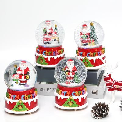 China Wholesale Christmas Gift Artificial Hot Sale Resin Opens Christmas Souvenirs Music Box Glass Snow Globe for sale