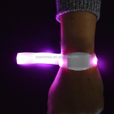 China Concert remote control vibration led bluetooth bracelet xyloband wedding favors for sale