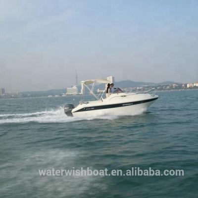 China Leisure Factory Price Luxury Yacht Fiberglass Hull Cabin Boat for sale