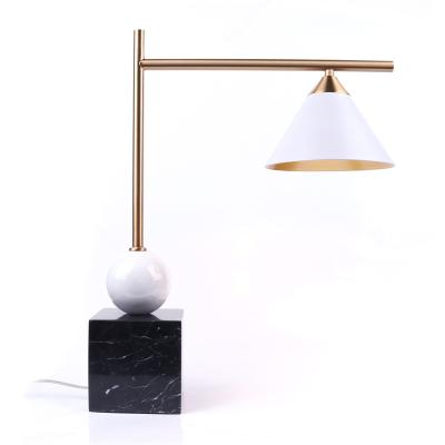 China Lighting Works Nordic New Design Vintage Retro Gold Base Marble For Child Study Reading Small Ware Hotel Bedroom Table Lights Lamps for sale