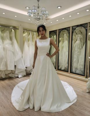 China 2021 Breathable Simple Vestido De Novia Wedding Dress A Line Backless Satin Wedding Dress for sale