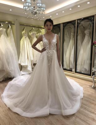 China 2021 Anti-Static Plus Size V Neck Mermaid Wedding Dress Bridal Gown For Women With Detachable Train for sale