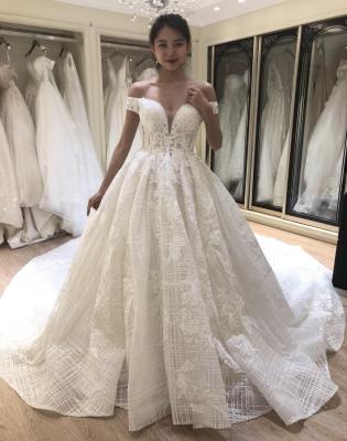 China China Wholesale Price Ball Gown Breathable Luxury Wedding Dress Off The Shoulder Chapel Train for sale