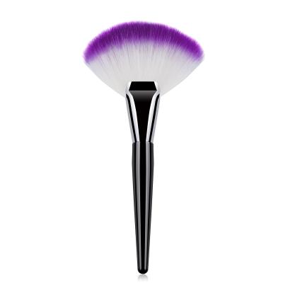 China High Quality Makeup Brush Flat Brush Black Handle Simple Fan Shape Makeup Brush White And Purple Hair for sale