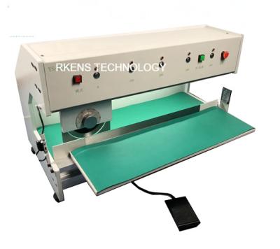 China Motorized Type PCB V Cut Machine , V Scored PCB Separating Machine 220V/110V for sale