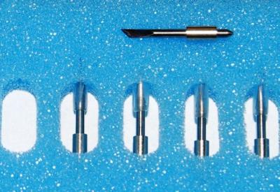 China Carbidebladen 1.5mm 45° Weerspiegelende Diamantrang CB15UA (5/pack) voor de Scherpe Plotter van Graphtec Te koop