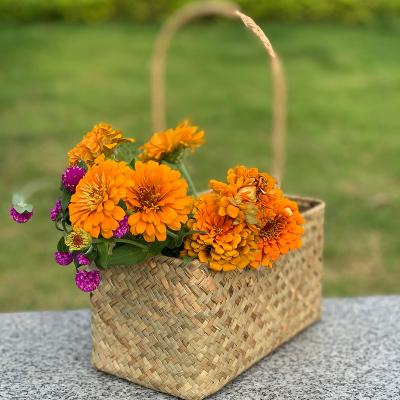 China Sustainable Hot Sale Multifunctional Straw Flower Weaving Hanging Natural Woven Baskets for sale