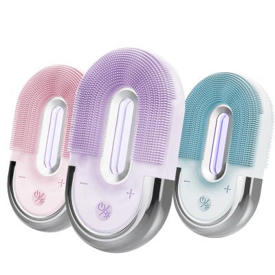 China Acne Treatment OEM Waterproof Portable Custom Silicone Face Washing Mini Beauty Rechargeable Facial Cleansing Brush for sale