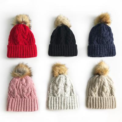 China Fashionable Thick Ball Pom Pom Cap Beanie Hat Chunky Knit Thick Women Bobble Winter Faux Fur Beanie Hat Unisex COMMON for sale