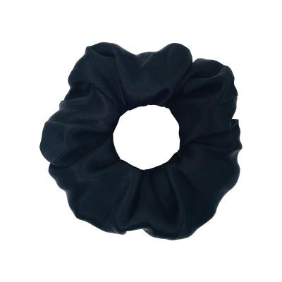 China Custom 6cm Size 22 Momme Smart Casual Scrunchie 100% Silk Skinny Hair Scrunchies Silk Hair Ties for sale