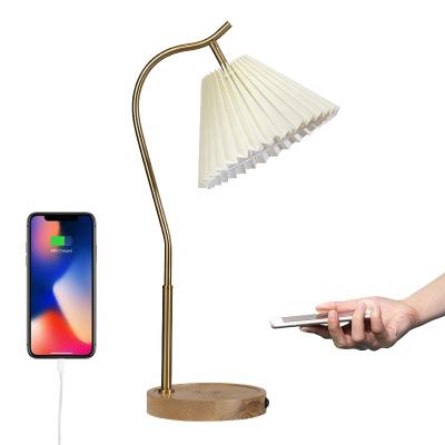 China JLT-9327 Modern Style Nordic Wooden Low Table Desk Lamp With USB Charging Left And Wireless Charger For Phone for sale